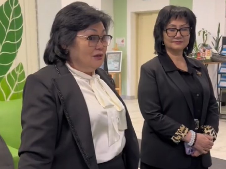 {A35F65DC-9244-44FD-9241-685576FEB8DB}